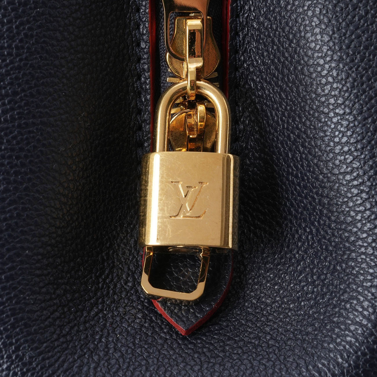 LOUIS VUITTON(USED)루이비통 앙프렝뜨 몽테뉴 MM